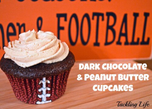 dark-chocolate-peanut-butter-cupcakes